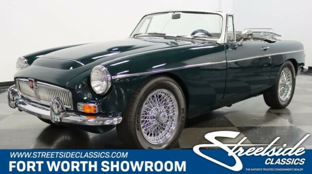 very clean & extremely well doc'd! 585 miles on rest! 2.9l 6 cyl, 4 spd w/ od!