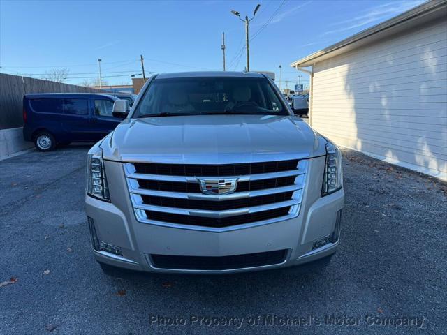 2016 cadillac escalade esv luxury
