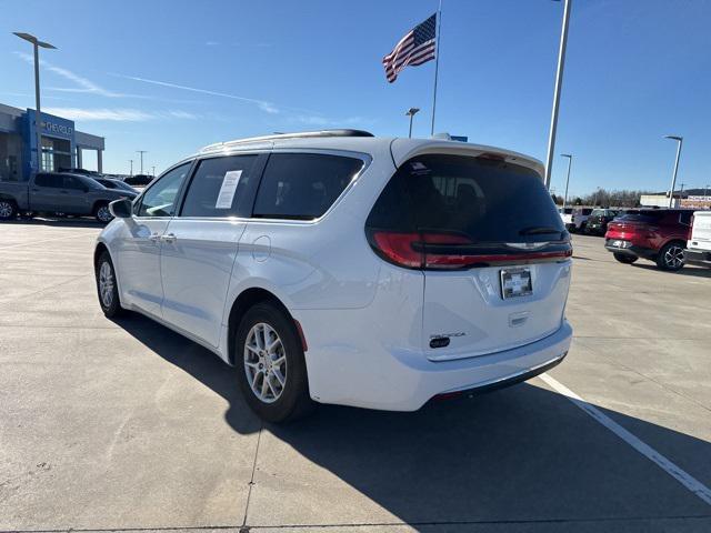 2022 chrysler pacifica touring l