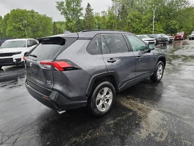 2022 toyota rav4 xle in youngstown, ohio