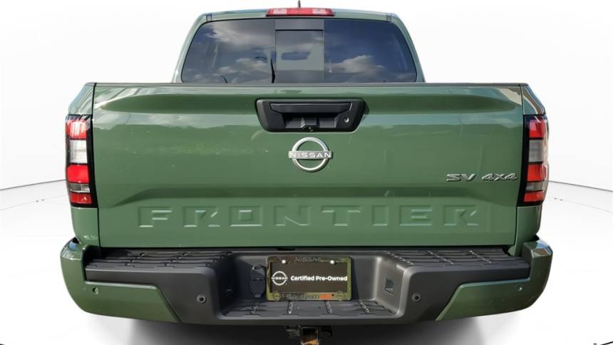 2023 nissan frontier sv