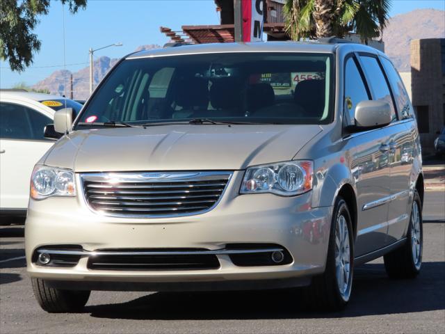 2016 chrysler town & country touring