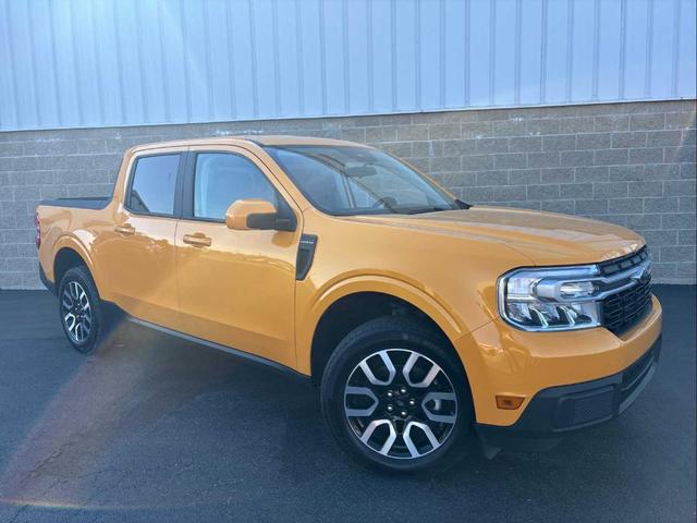 2023 ford maverick lariat