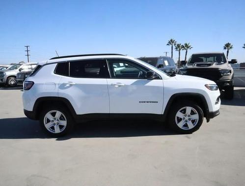 2022 jeep compass