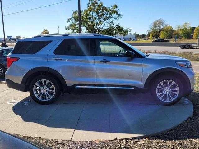 2022 ford explorer limited