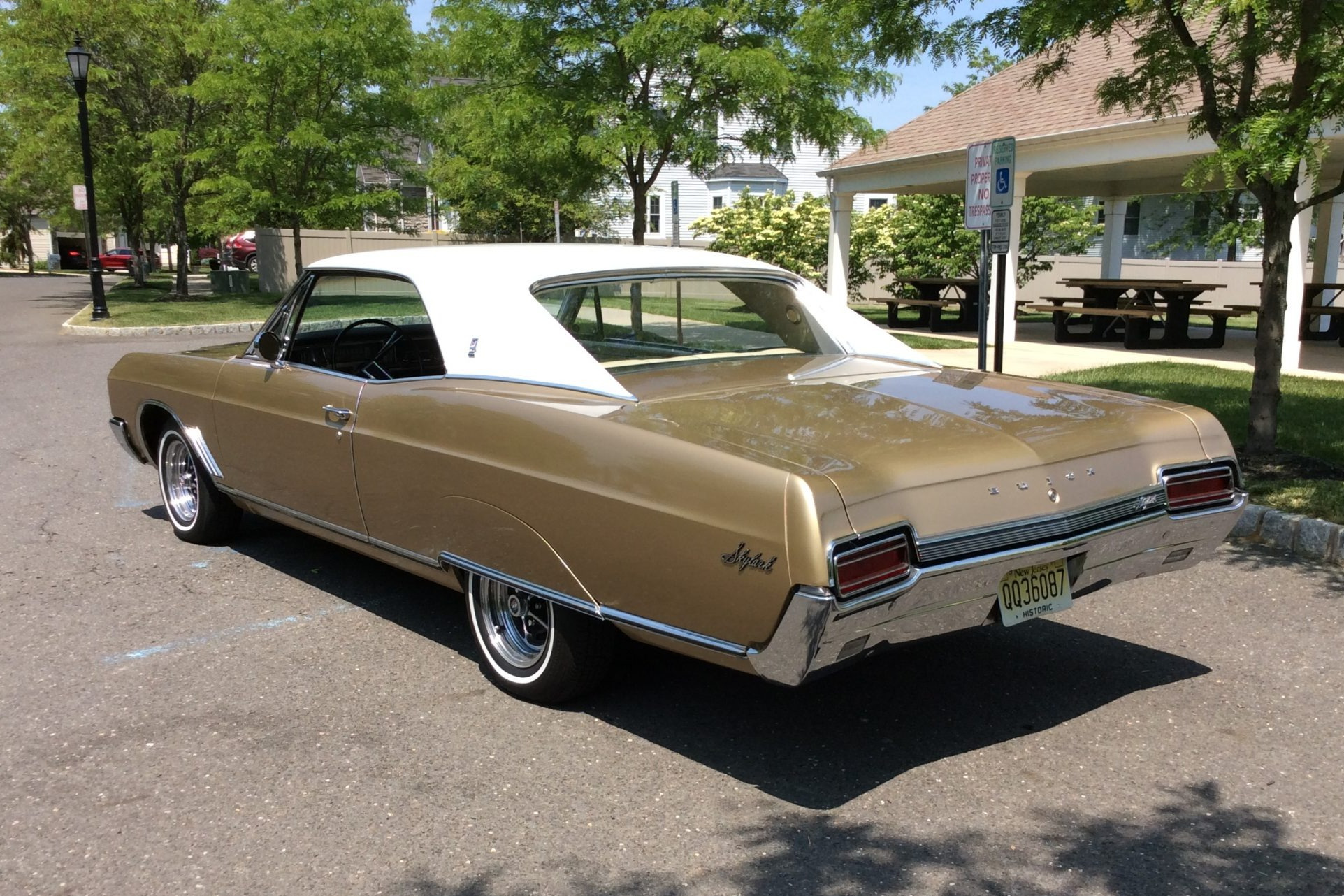 1967 buick skylark two-door hardtop