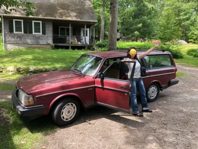 99â¢ no reserve! one owner 1986 volvo 240 5-speed wagon berryðÿ“cherry redðÿ’