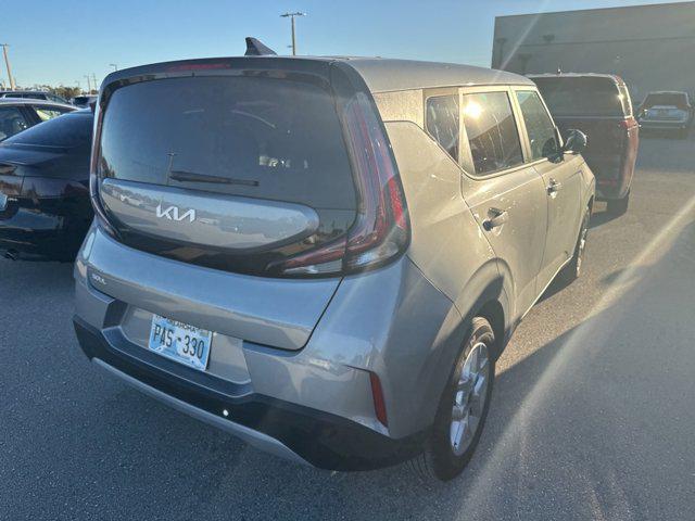 2024 kia soul lx