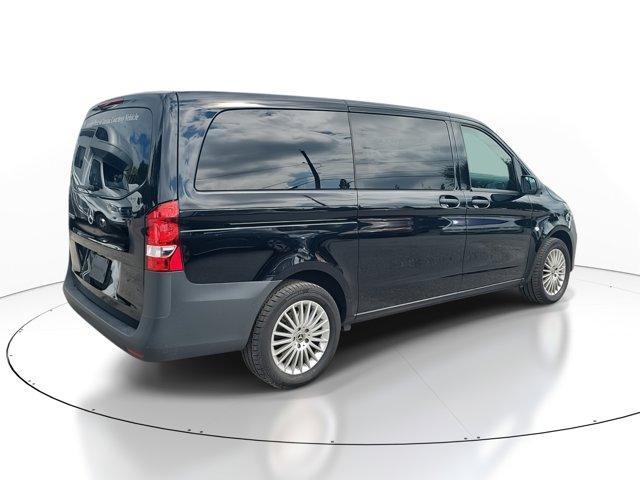2023 mercedes-benz metris base