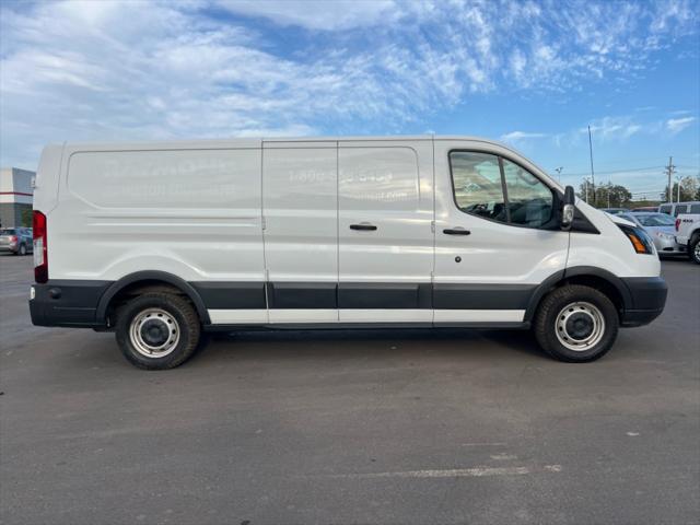 2017 ford transit-150 base