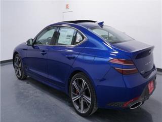 2024 Genesis G70 2.5t standard