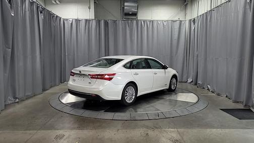 2014 toyota avalon hybrid in co bluffs, iowa