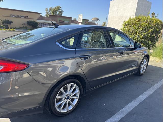 2017 ford fusion hybrid se