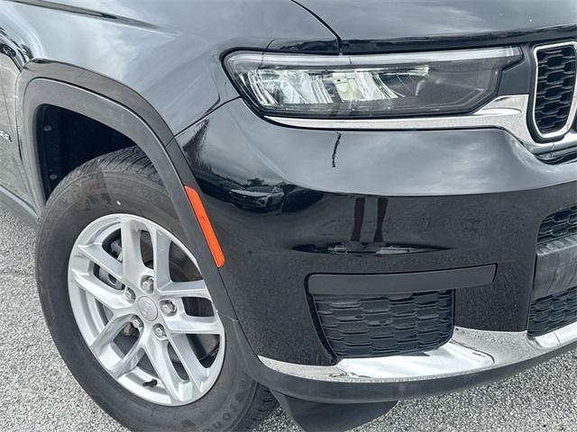 2022 jeep grand cherokee l laredo