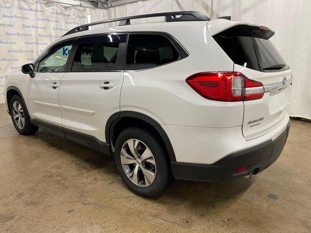 2022 subaru ascent premium 8-passenger