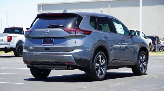 2024 Nissan Rogue sl