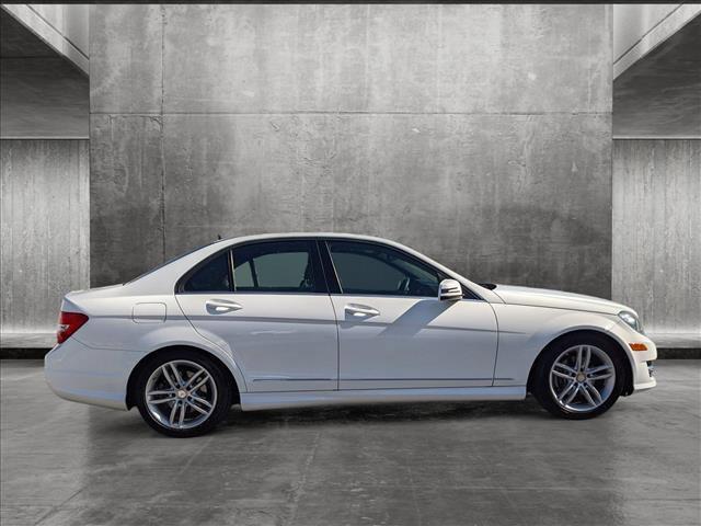 2014 mercedes-benz c-class luxury