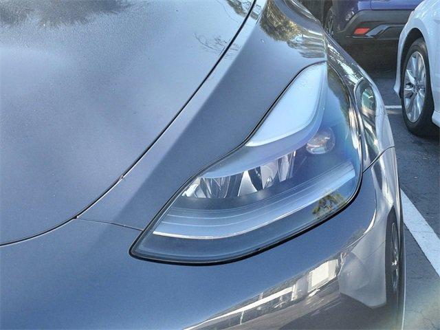 2023 tesla model y base