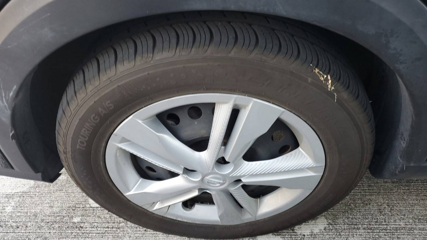 2021 nissan kicks s