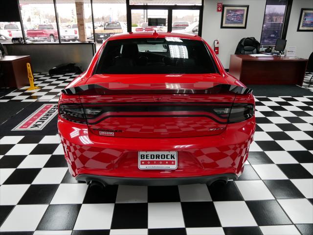 2016 dodge charger srt hellcat