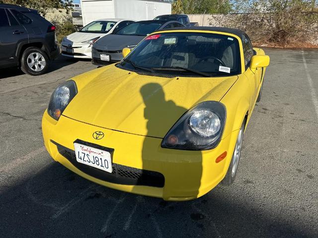 2002 toyota mr2 base (m5)