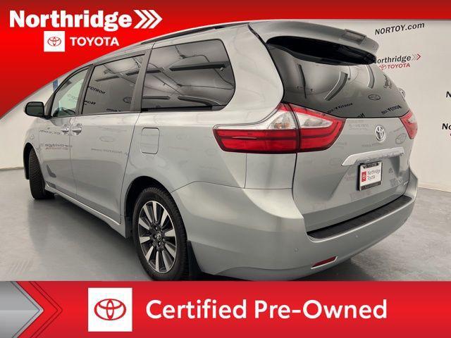 2019 toyota sienna limited