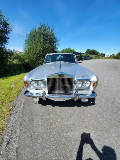 1972 rolls-royce silver shadow sedan grey rwd automatic