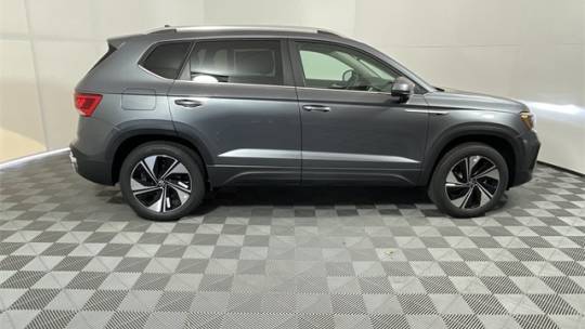 2024 Volkswagen Taos