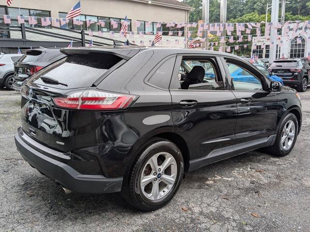 2020 ford edge se