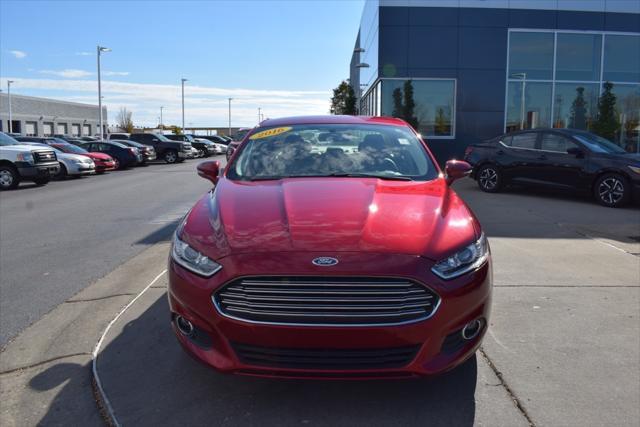 2016 ford fusion se