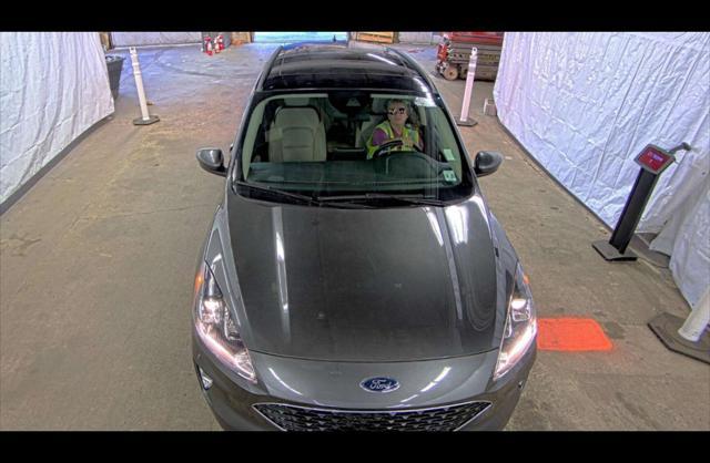 2020 ford escape sel