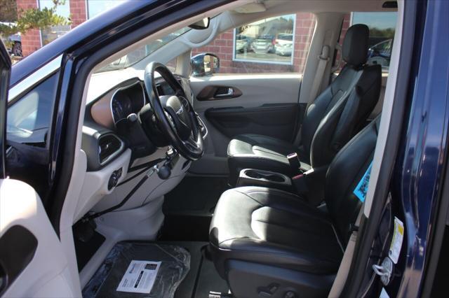 2019 chrysler pacifica touring l