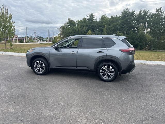 2021 nissan rogue sv
