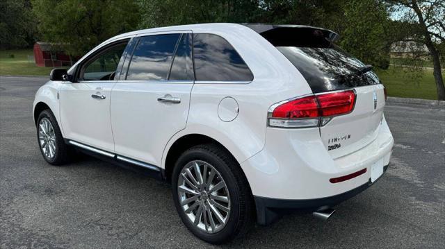 2011 lincoln mkx base