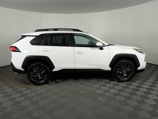 2022 toyota rav4 adventure