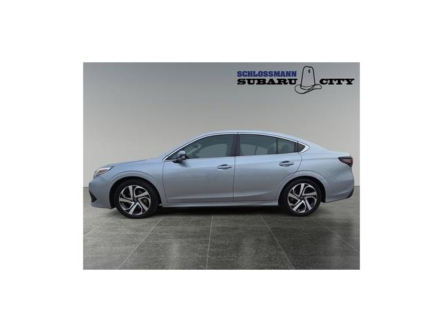 2022 subaru legacy limited