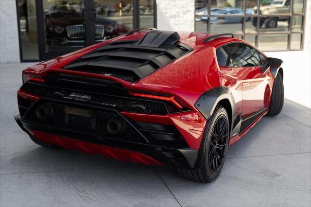 2023 lamborghini huracan sterrato base