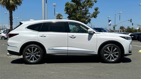 2025 Acura MDX
