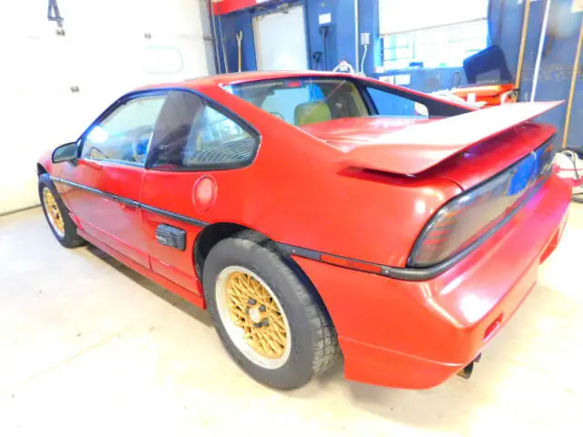 1988 pontiac fiero t1280865