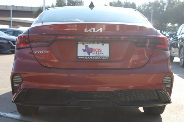 2024 kia forte lxs