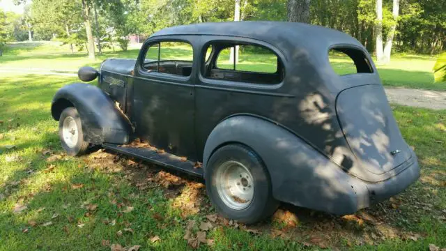 1936 pontiac 2 door sedan slantback