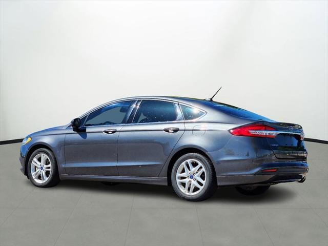 2018 ford fusion se