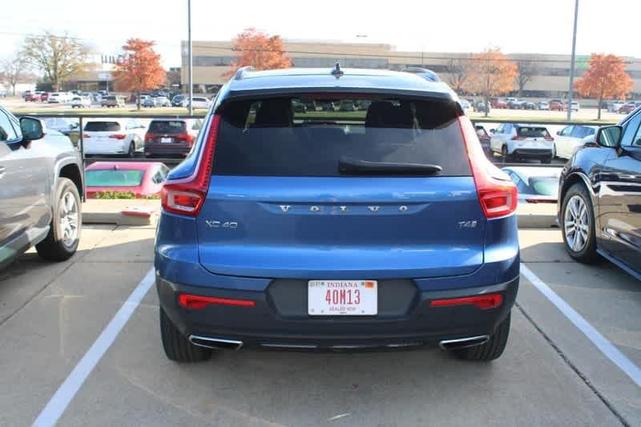 2019 volvo xc40 t4 r-design