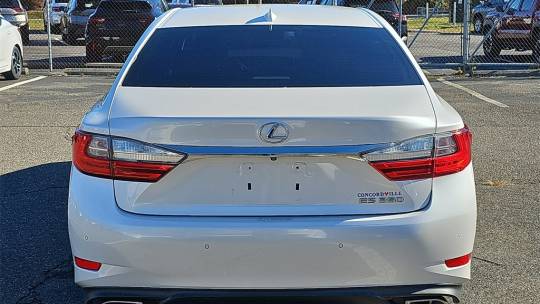 2018 Lexus ES