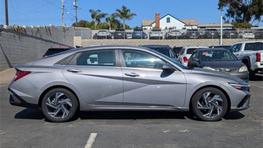 2024 Hyundai Elantra