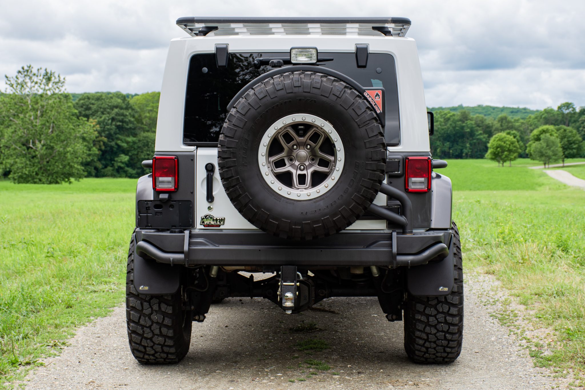 2017 jeep wrangler unlimited rubicon aev jk350 5.7l