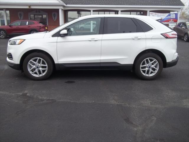 2022 ford edge sel