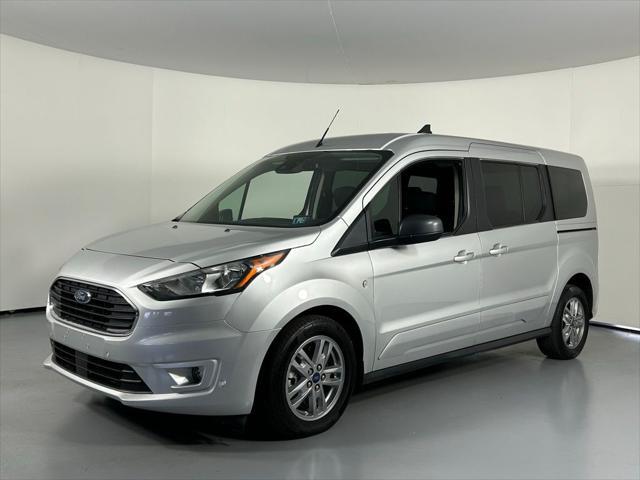 2022 ford transit connect xlt w/rear liftgate