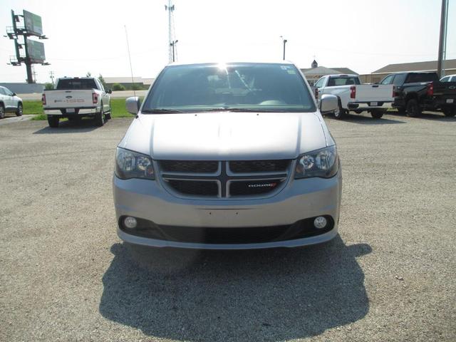 2019 dodge grand caravan gt