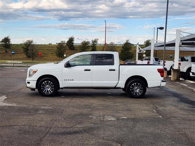 2023 nissan titan sv